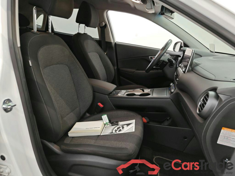 Hyundai KONA Fashion Electric 64 kWh 5d #3