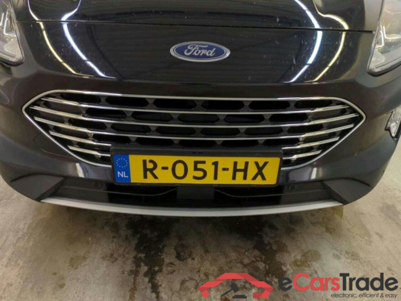 FORD KUGA 2.5 PHEV Titanium #4