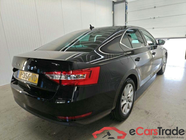 SKODA Superb 1.5 TSI Business Ed. #2