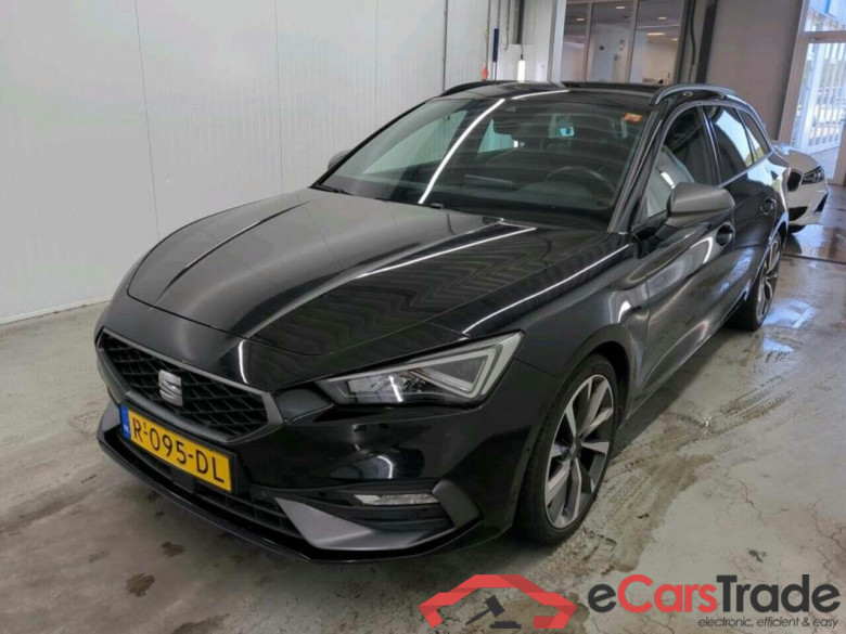 SEAT Leon Sportstourer 1.5 eTSI FR Bns Int #1