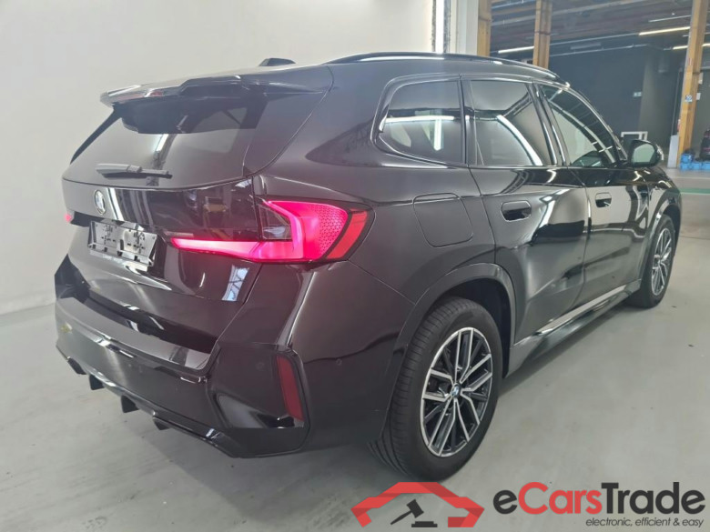 BMW X1 1.5 SDRIVE18I (100KW) DCT #4