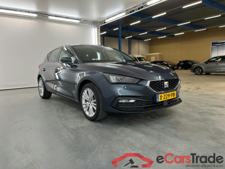 SEAT LEON 1.0 TSI Style Business Intense #2