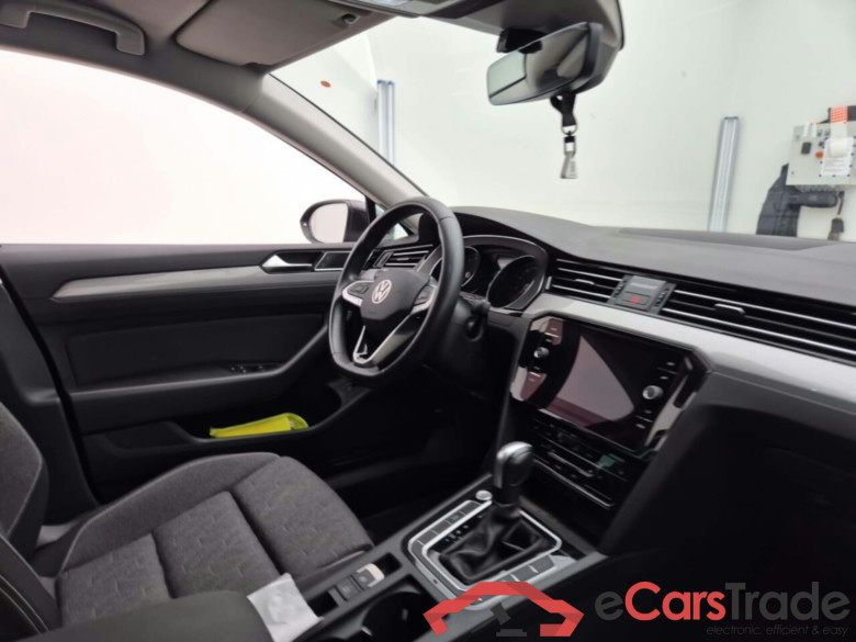VOLKSWAGEN PASSAT VARIANT 1.4 TSI ACT COMFORTLINE DSG #3
