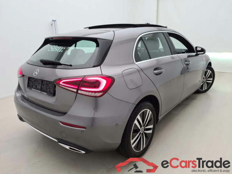 MERCEDES-BENZ A-KLASSE 250E BUSINESS SOL. AUT. #2
