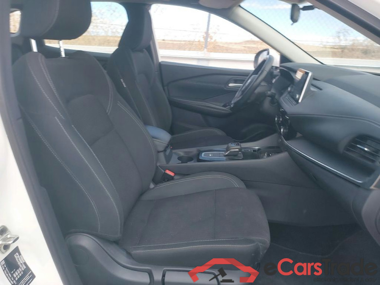 NISSAN QASHQAI / 2021 / 5P / todoterreno DIG-T 116kW (158CV) mHEV Xtronic Acenta #6