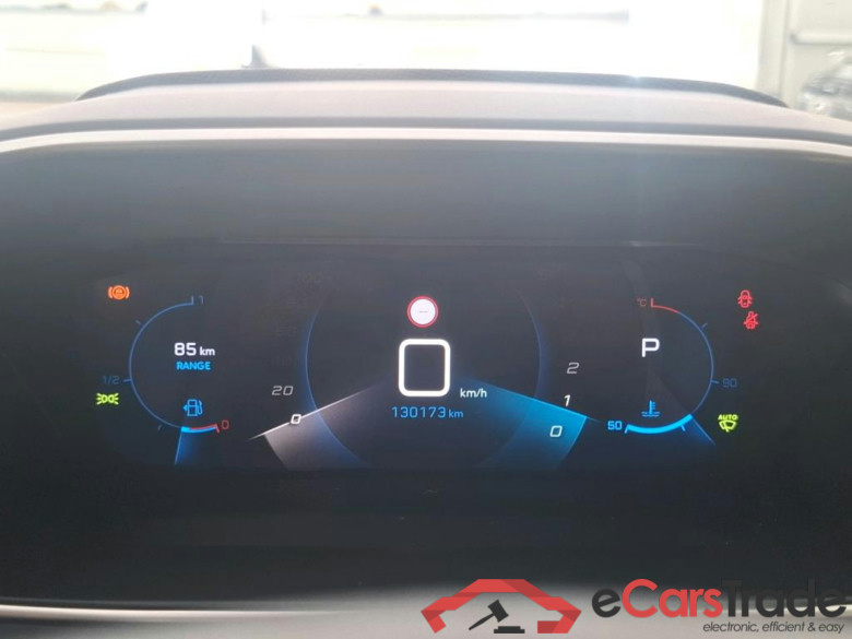 PEUGEOT 208 / 2019 / 5P / Berline Puretech 100 S&S EAT8 Allure Business #6