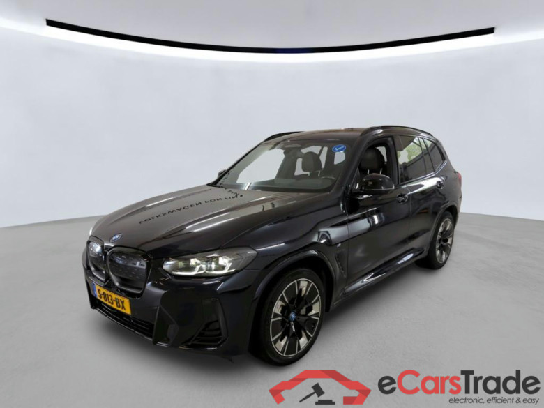 BMW iX3 210 kW #1