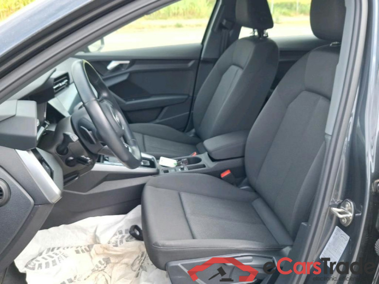 Audi A3 Sportback 30 TDi Aut. LED Virtual ACC Navi KeylessGo Klima PDC ... #5