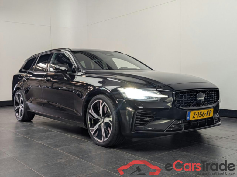 VOLVO V60 2.0 T8 AWD U. Dark #2
