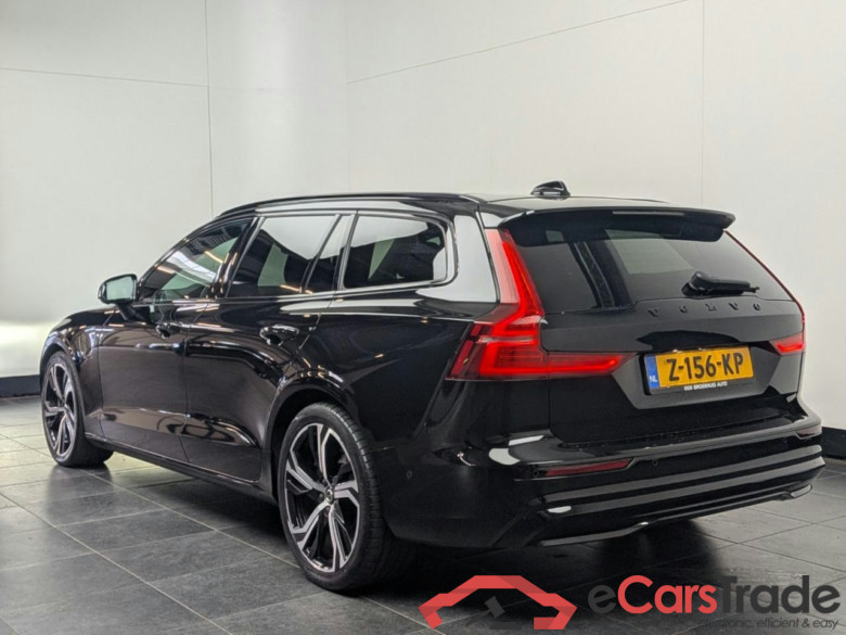 VOLVO V60 2.0 T8 AWD U. Dark #4