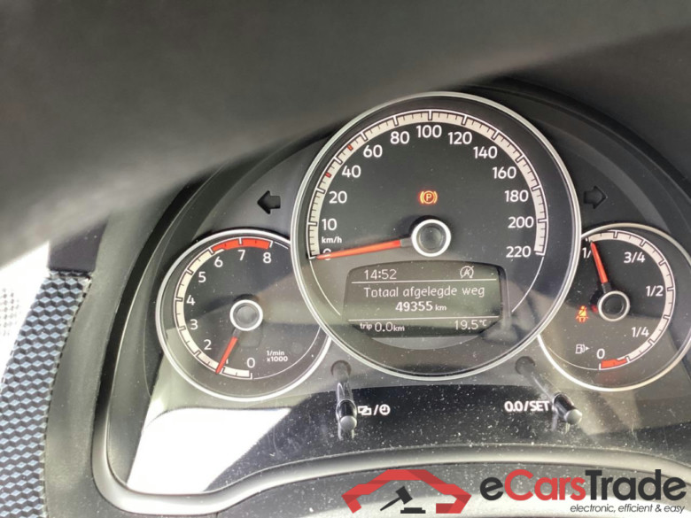 VOLKSWAGEN UP! 1.0 #6