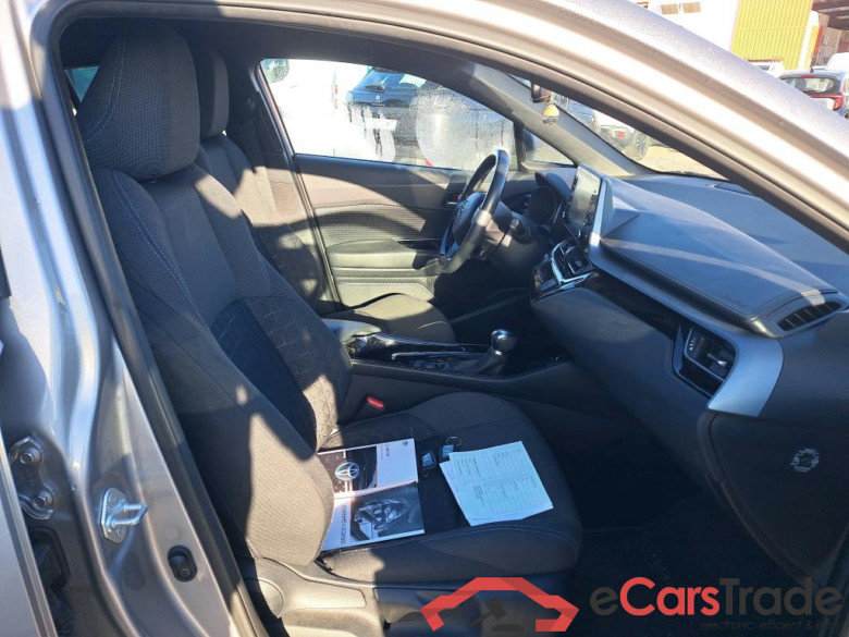 TOYOTA C-HR / 2019 / 5P / todoterreno 1.8 125H Advance #6