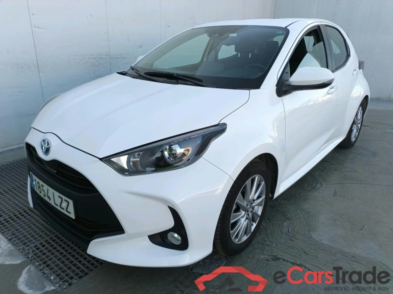 TOYOTA Yaris / 2020 / 5P / berlina con portón 1.5 120H Active Tech #1