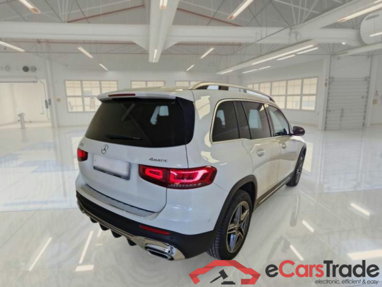 MERCEDES-BENZ GLB / 2019 / 5P / SUV GLB 200 D AUTOMATIC 4MATIC PREMIUM #2
