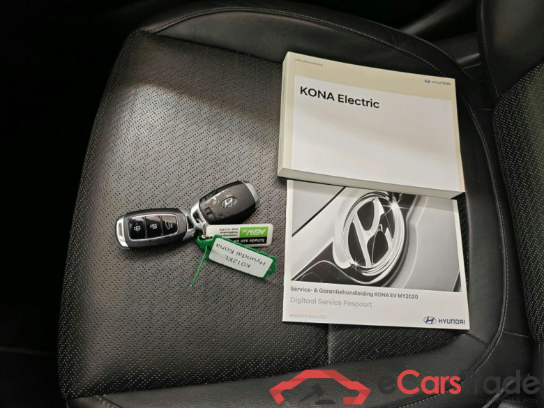 Hyundai KONA Limited Electric 64 kWh 5d #4