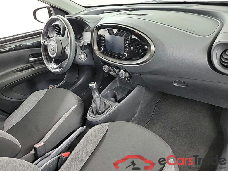 TOYOTA Aygo X 1.0 VVT-I MT play 5D 53kW #6