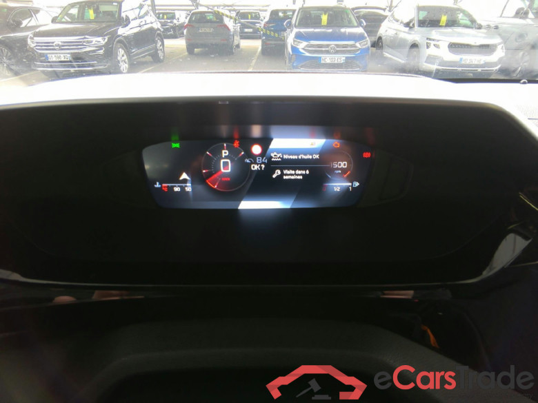 Peugeot 408 Allure Hybrid 136 e-DCS6 #4
