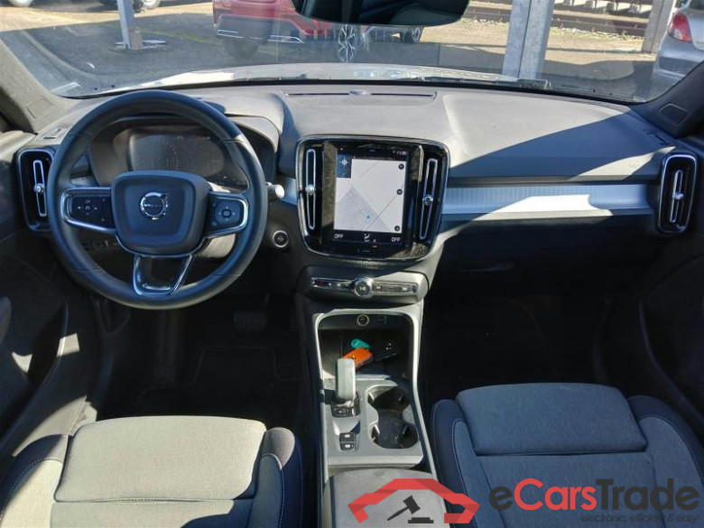 VOLVO XC40 / 2021 / 5P / SUV T4 RECHARGE PLUG-IN AUTO CORE #3