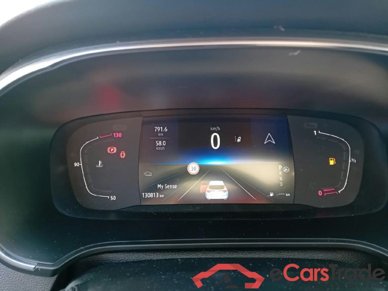RENAULT Mégane / 2020 / 5P / familiar S.T. Zen Blue dCi 85 kW (115CV) EDC #4
