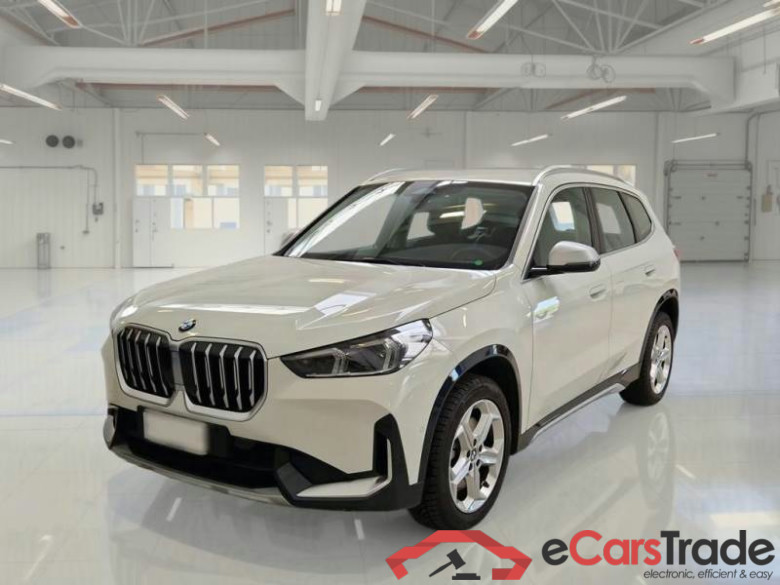 BMW X1 / 2022 / 5P / SUV XDRIVE 23D X-LINE EDITION BALANCE DCT #1