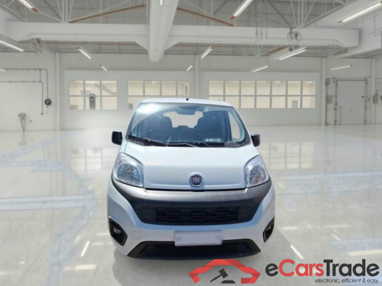 FIAT QUBO / 2016 / 5P / MONOVOLUME 1.4 8V 77CV EASY NATURAL POWER E6 #6