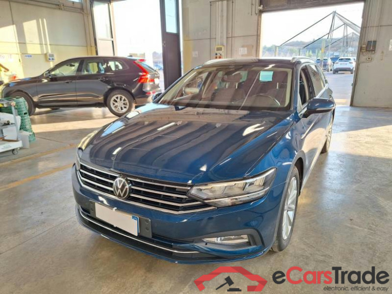 VOLKSWAGEN PASSAT / 2019 / 5P / STATION WAGON VAR. 2.0TDI SCR EVO 110KW BUSINESS DSG #1