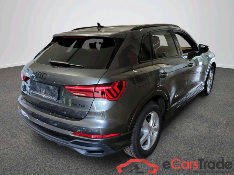 AUDI Q3 Diesel 35 TDI S tronic S line 5d 110kW #2
