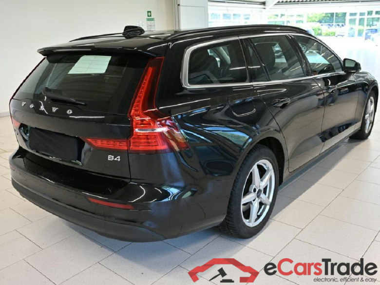 V60 Kombi Core 2.0 B4 145KW AT8 E6d #2