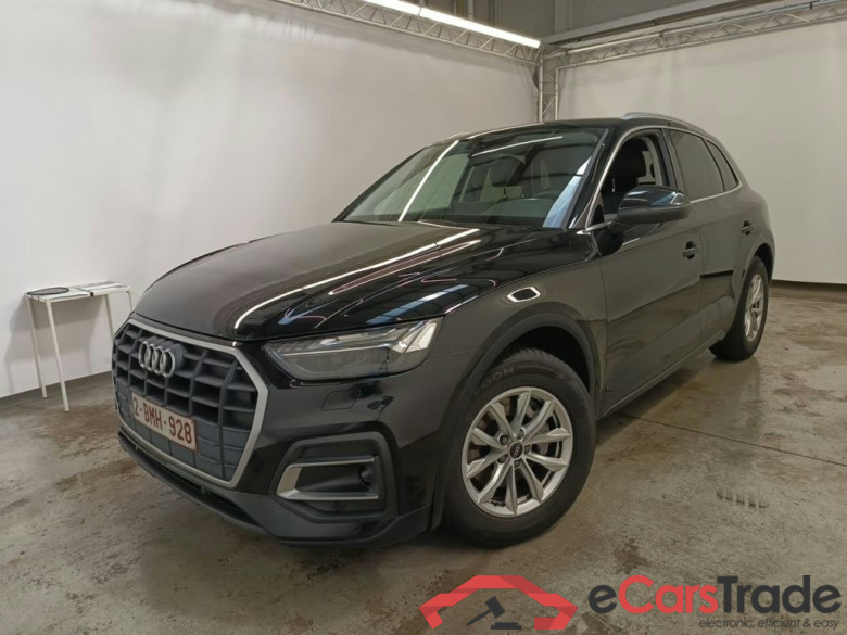 Audi Q5 Business Edition 30 TDI S tronic 5d