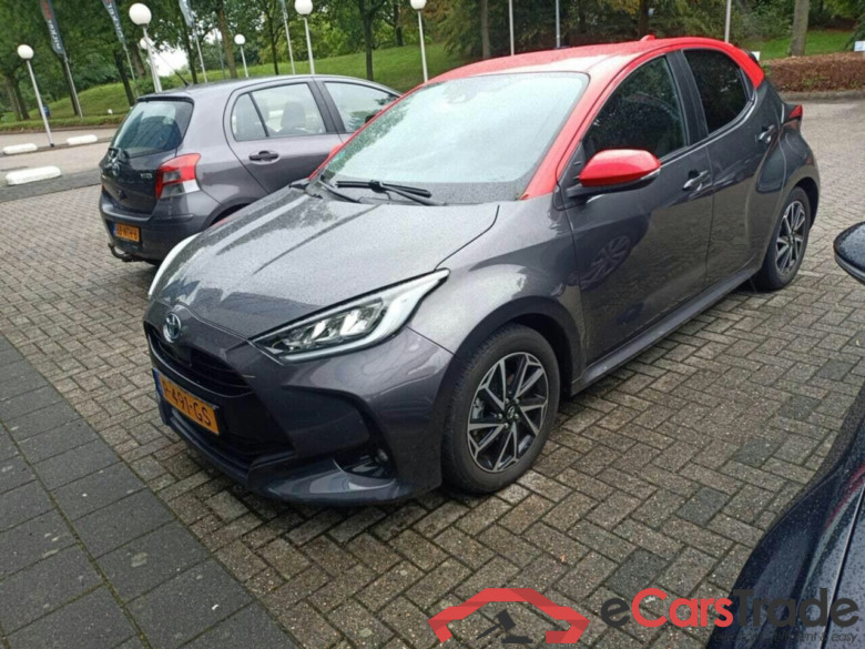 TOYOTA YARIS 1.5 Hybrid Tokyo Spirit #1