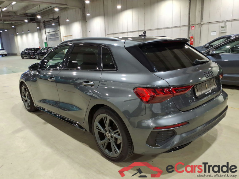 AUDI A3 1.0 30 TFSI 81KW S LINE #2