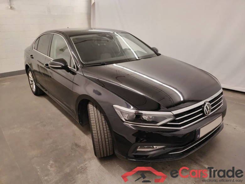 Volkswagen Passat 1.6 TDI Style Aut. IQ-Light Virtual ACC Navi Sport-Seats KeylessGo Klima PDC ... #2