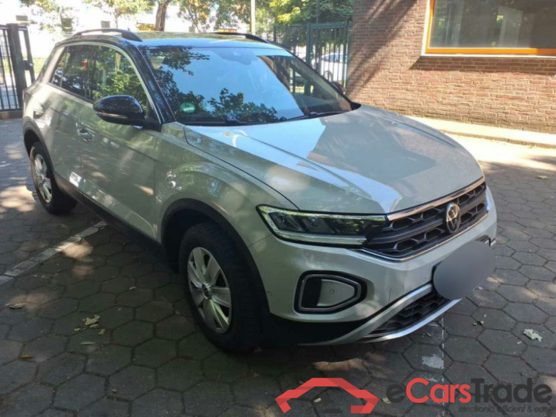 Volkswagen T-Roc (D11)(12.2021->2025) DE - SUV5 2.0 TDI EU6d, Life, (Facelift) 2022 - 2024