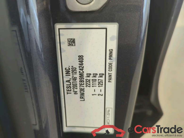 TESLA Model 3 Langstreckenbatt. Allradantrieb Dual Motor 4d 366kW #4