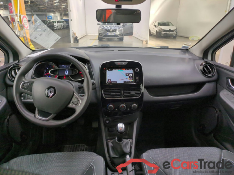 Clio IV Air MediaNav 1.5 dCi 75CV BVM5 E6 #5