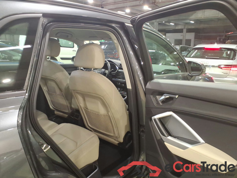 AUDI Q3 2.0 35 TDI S TRONIC S LINE BUSINESS EDIT #5