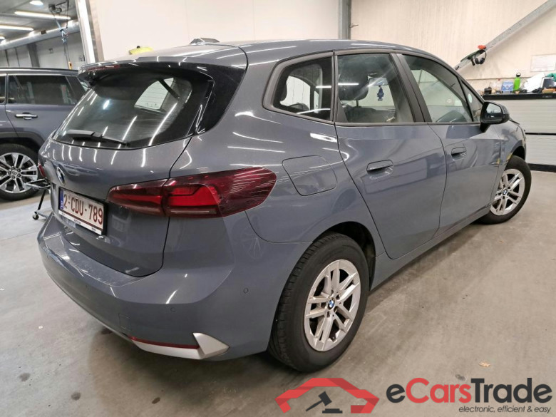 BMW - BMW 2 ACTIVE TOURER 218dA 136PK #2