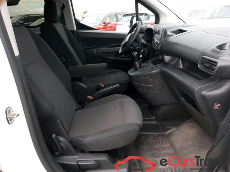 CITROEN Berlingo / 2018 / 5P / furgón derivado de turismo Doble Cab. Talla XL BlueHDi 100 CONTROL #6