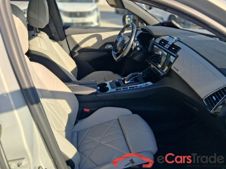 DS DS 7 Crossback E-Tense / 2017 / 5P / todoterreno 1.6 E-Tense 225 GRAND CHIC Auto #6