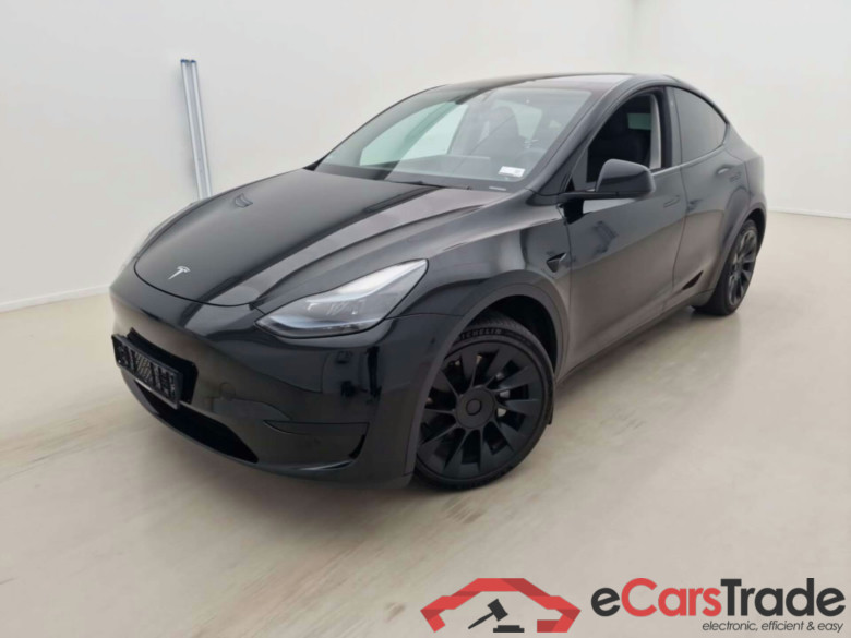 TESLA MODEL Y RWD AUTOPILOT