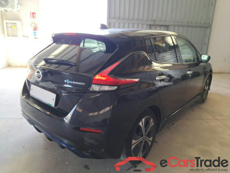 NISSAN LEAF / 2017 / 5P / BERLINA BUSINESS 40KWH #2