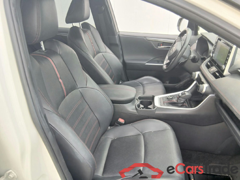 TOYOTA Rav4 / 2018 / 5P / todoterreno 2.5l PLUG-IN 300PH (e-CVT) Style Plus #6