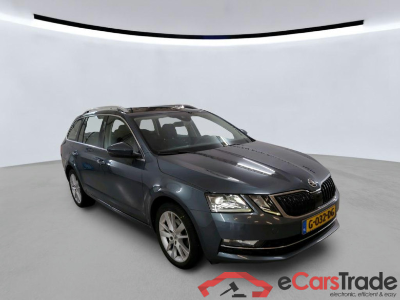 SKODA Octavia Combi 85 kW #4