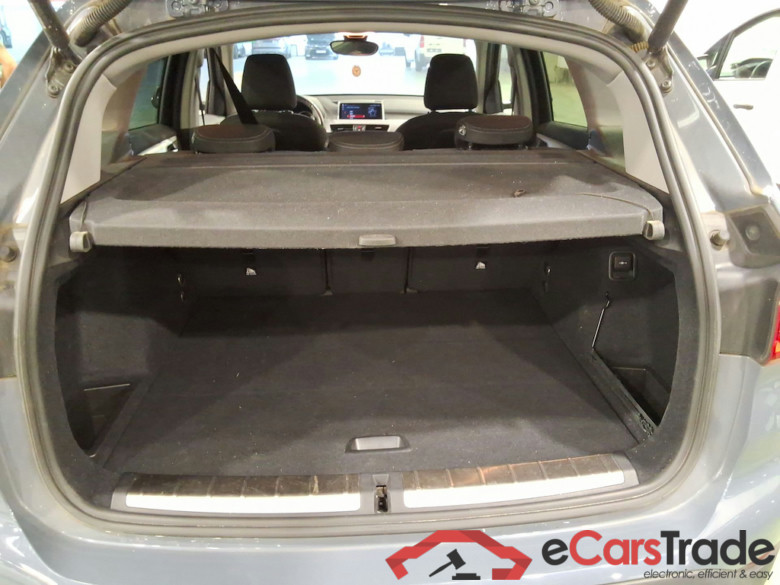 BMW X1 1.5 SDRIVE16D #3