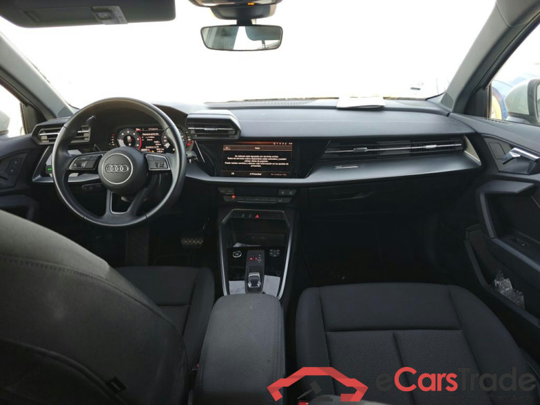 AUDI A3 / 2020 / 5P / berlina con portón Sportback 30 TDI 85kW (116CV) S tronic #3