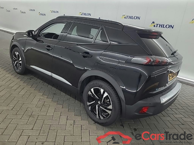PEUGEOT e-2008 Allure EV 50kWh 136 5D #4