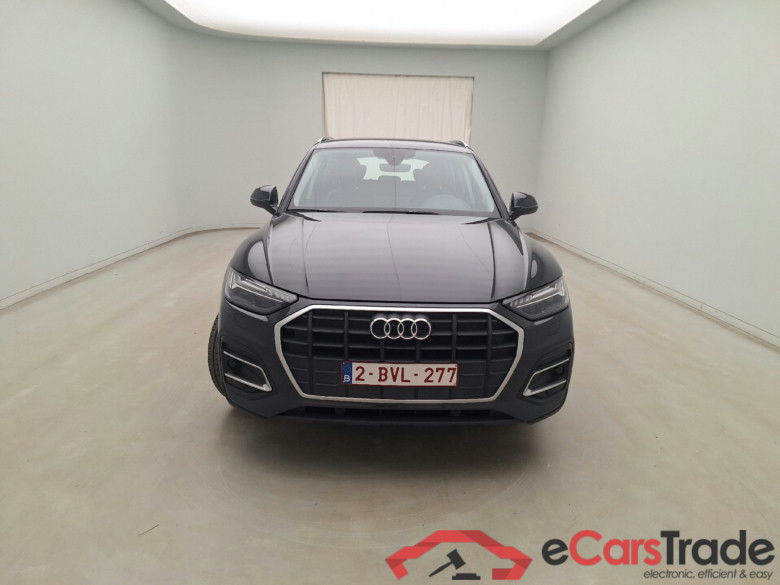 Audi, Q5 FL'20, Q5 30 TDi 100kW B.E.Attra.Str.