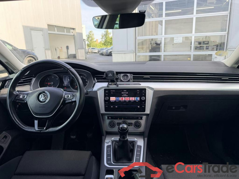 VOLKSWAGEN Passat Variant SW 2.0 TDi SCR Comfortline (EU6.2) #5