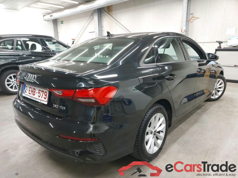 AUDI - AUD A3 BERLINE TDi 116PK Attraction Pack Business #2