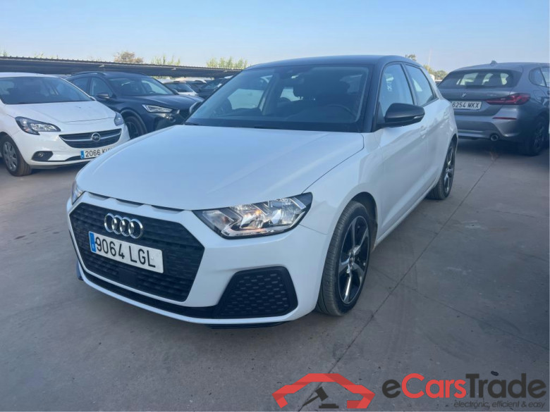 AUDI A1 / 2018 / 5P / berlina con portón Sportback Advanced 25 TFSI 70kW (95CV) (CX) #1